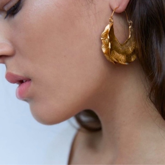 Zara Gold Crescent Hoop Earrings - Picture 8 of 8